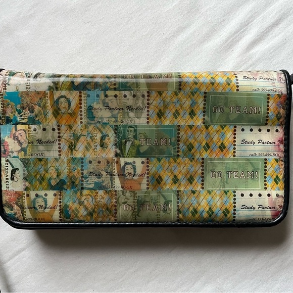 Relic crossbody shoulder wallet purse ~ holographic design ~ go team! - Picture 11 of 15